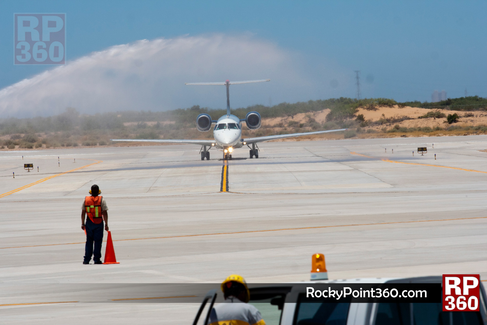 Aeromexico-flight-in-Rocky-Point-5 Aeroméxico connects Puerto Peñasco to Hermosillo and Las Vegas