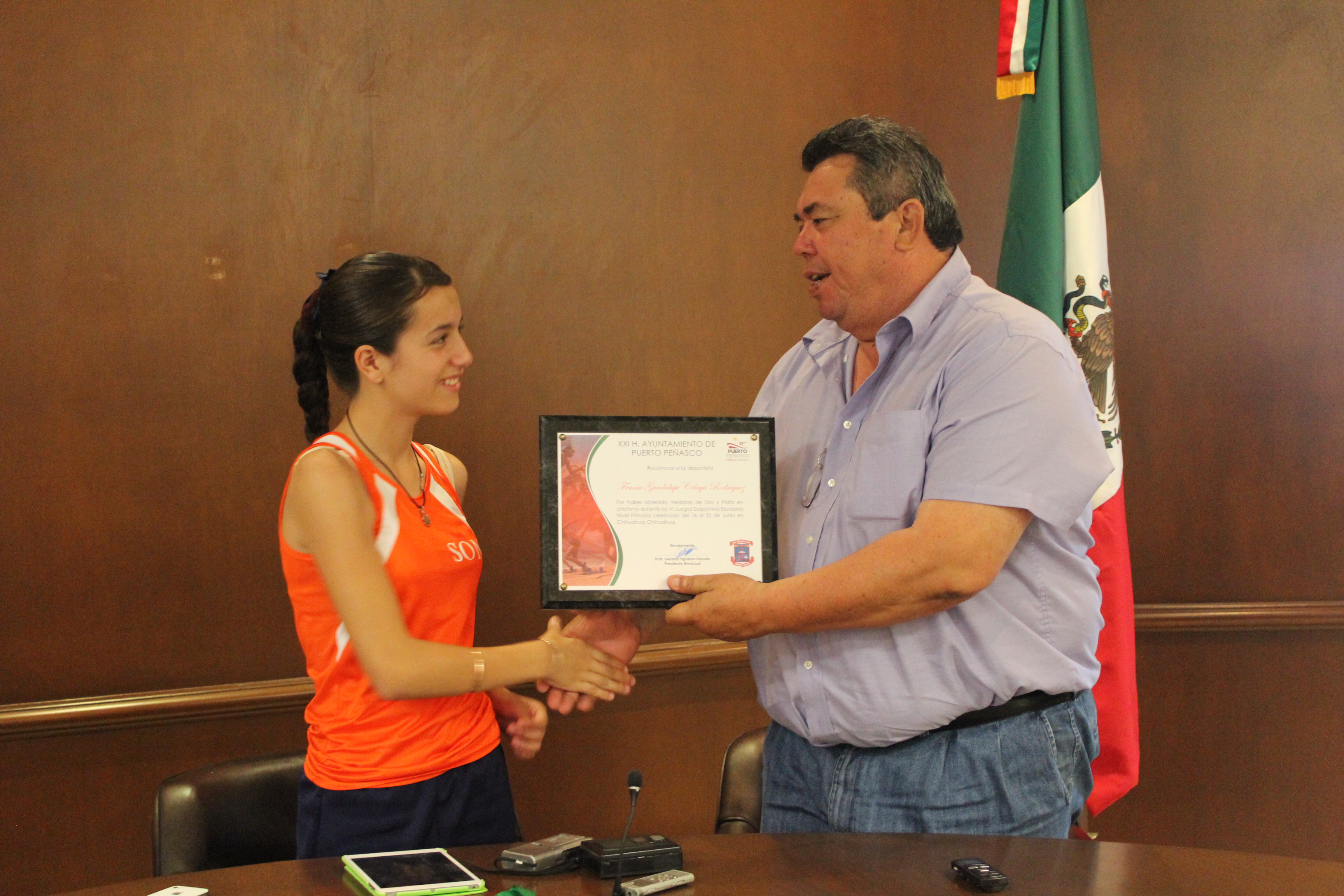 IMG_0912 Frania Celaya brings home racing medals from National Games