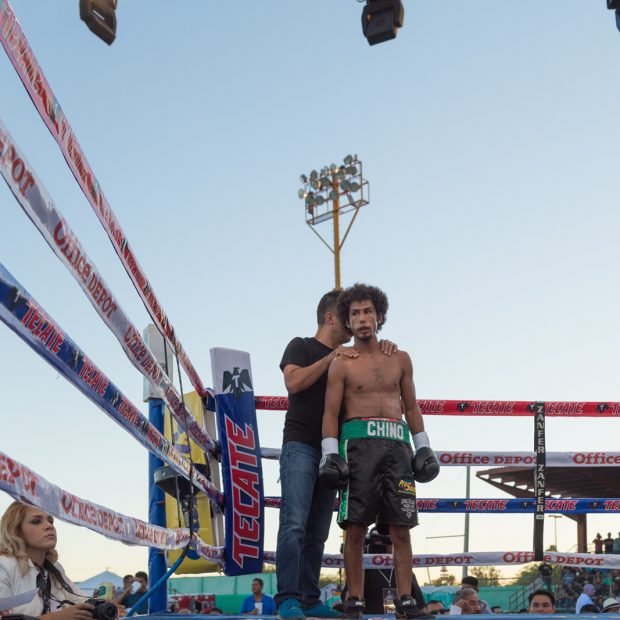 oct-pelea-gallo-supermosca-6-620x620 Gallo Estrada vs  Raymond Tabugon