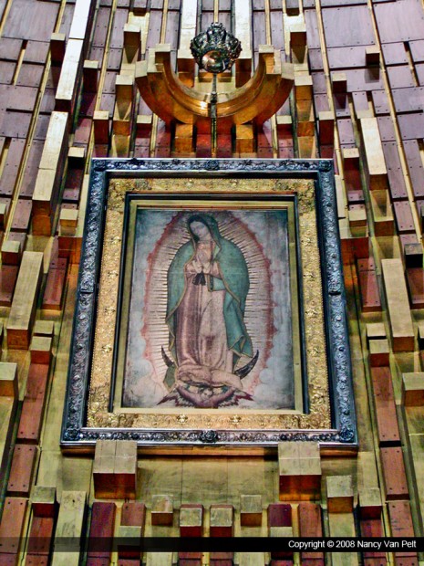 Virgen-de-Guadalupe1-465x620 Virgen de Guadalupe pilgrimages