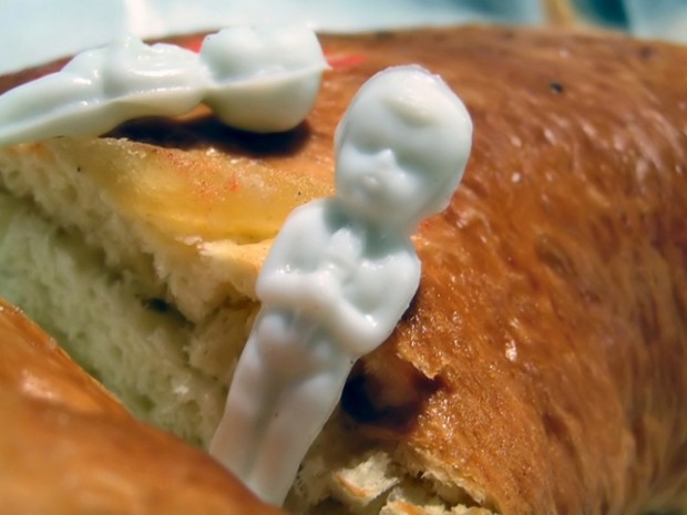 rosca-doll-620x465 Rosca de Reyes Recipe
