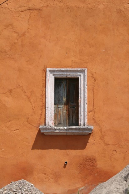 ventana-naranja-413x620 Window in San Miguel de Allende