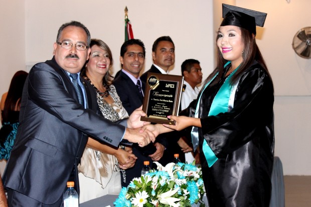 graduación-37-620x413 UTPP’s first graduation ceremony honors 49 students