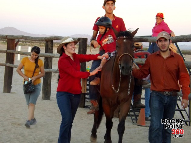 equine-therapy-3-630x472 La equinoterapia en Puerto Peñasco nace de una pasión por los caballos