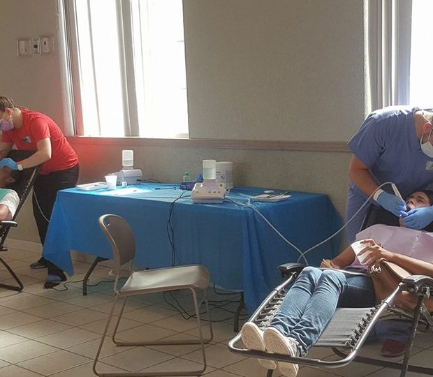 dia-2b-620x540 Peñasco Rotary Club teams up with Alas de Amor dentists again for free clinic