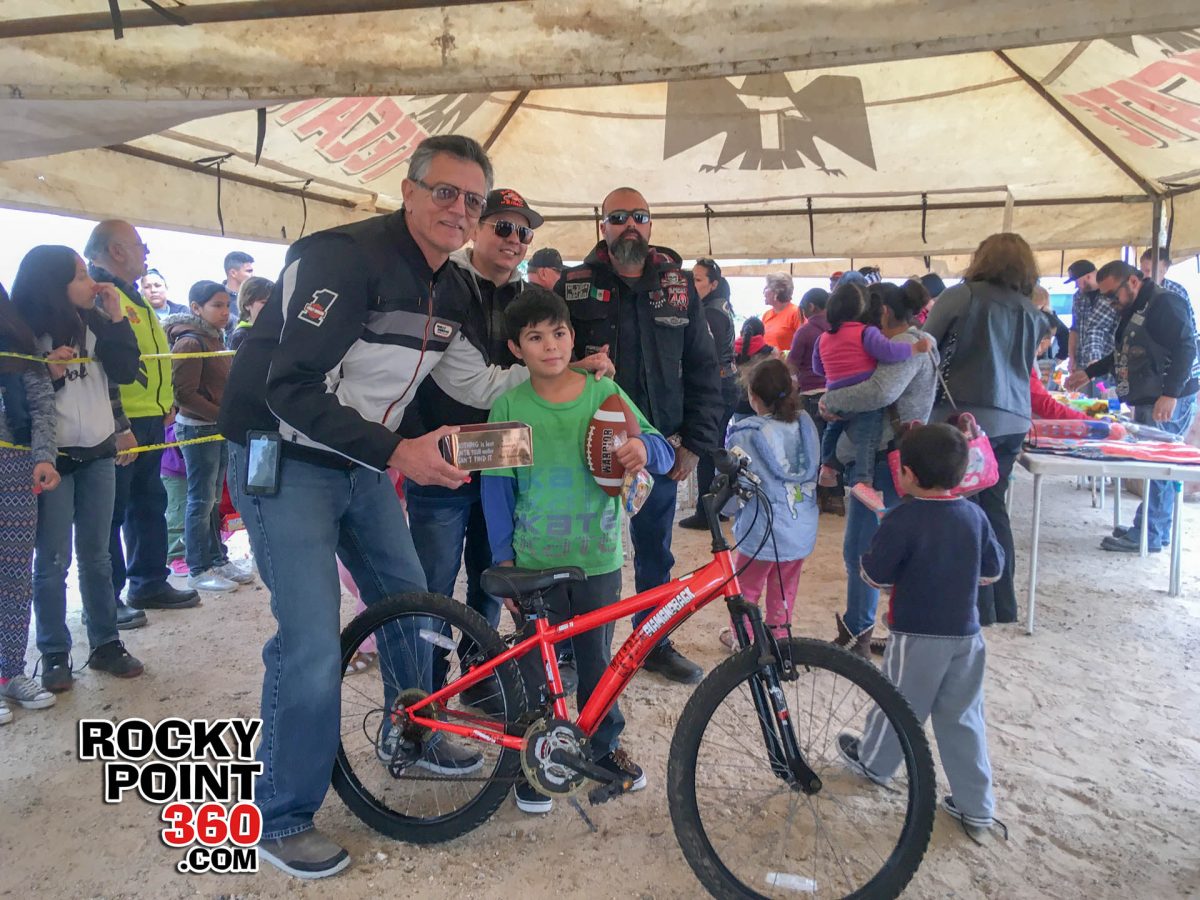 Rocky-Point-rally-toy-run-2019-47-1200x900 Rally Rocky Point festeja 5to entrega de juguetes para Día de Reyes