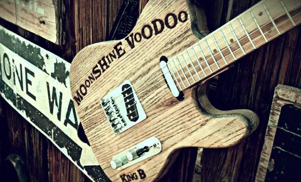 Moonshine-Voodoo-Band Moonshine Voodoo Band live at Boo Bar