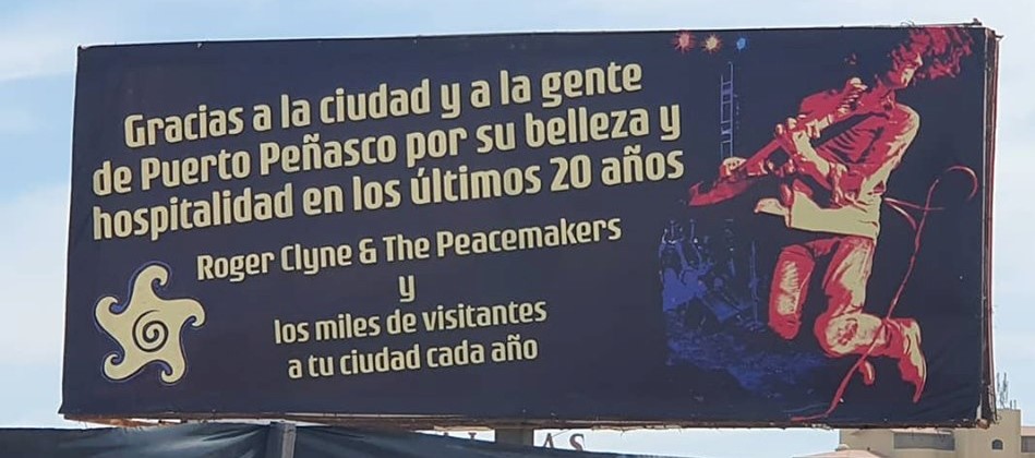 circus-billboard Highlighting the impact of Circus Mexicus on Puerto Peñasco