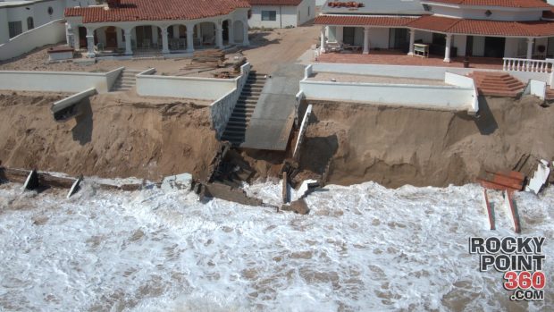 high-tide-in-rocky-point-2-620x349 Intense high tide batters sea walls in Las Conchas!